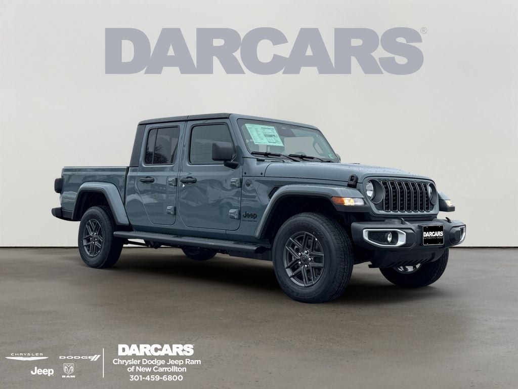 2026 Jeep Gladiator Sport S in Anvil Clear-Coat Exterior Paint — front three-quarter view