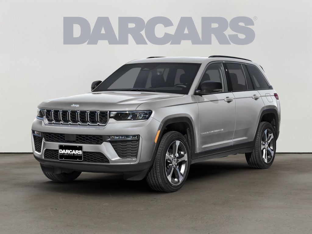 2026 Jeep Grand Cherokee Base in Silver Zynith Exterior Paint — front three-quarter view