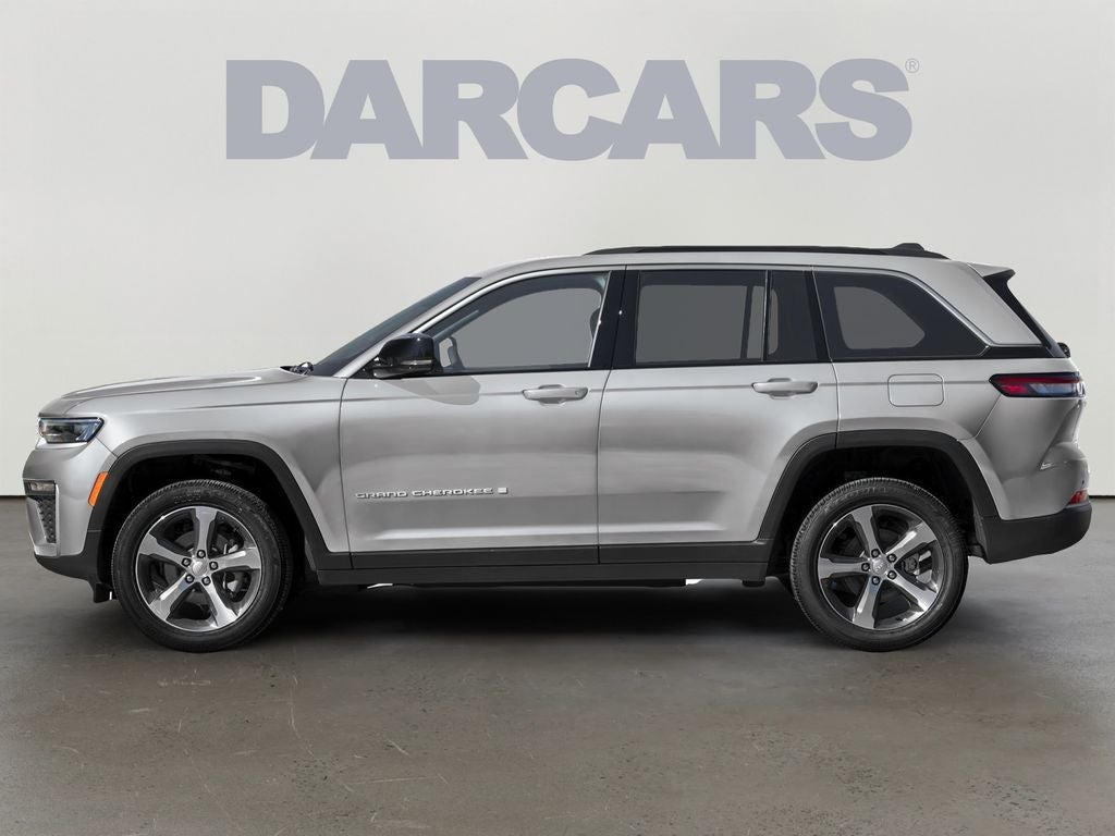 2026 Jeep Grand Cherokee — side profile view